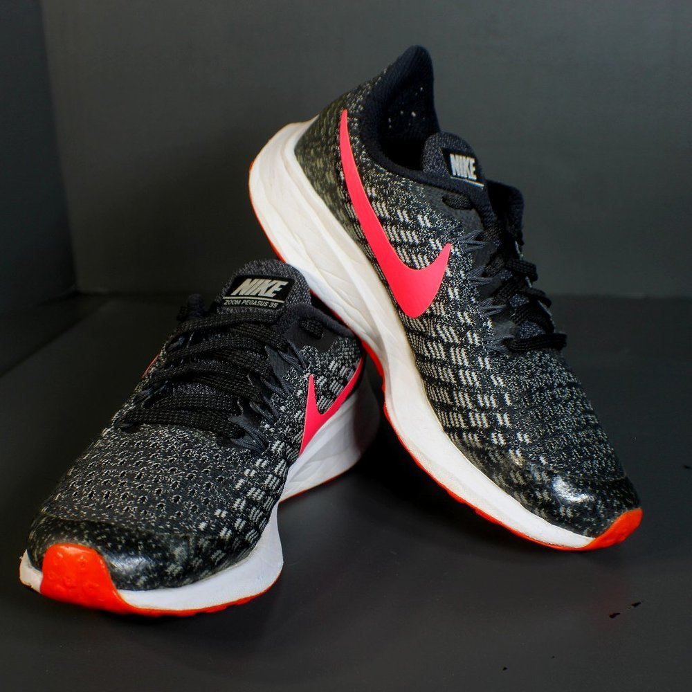 Nike Girls Air Zoom Pegasus 35 Blk Running Shoes size 3.5 Y